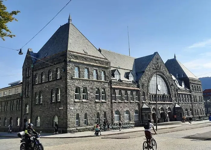 Center Terrace In Quiet Backyard - Stylish Σπίτι διακοπών Μπέργκεν