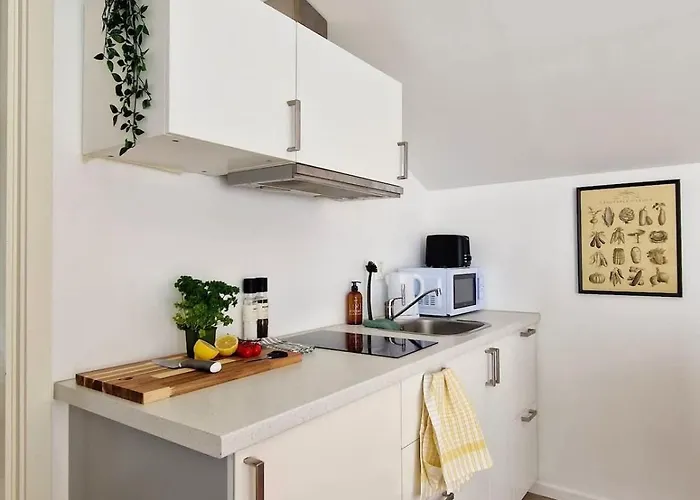 Center Terrace In Quiet Backyard - Stylish